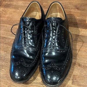 Classic Black Leather Men's Wing Tips